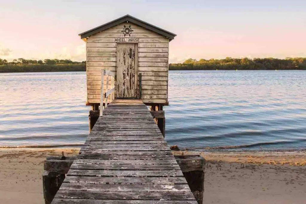 Дом отдыха Вилла Serenity Cove Luxe Retreat Маручидор